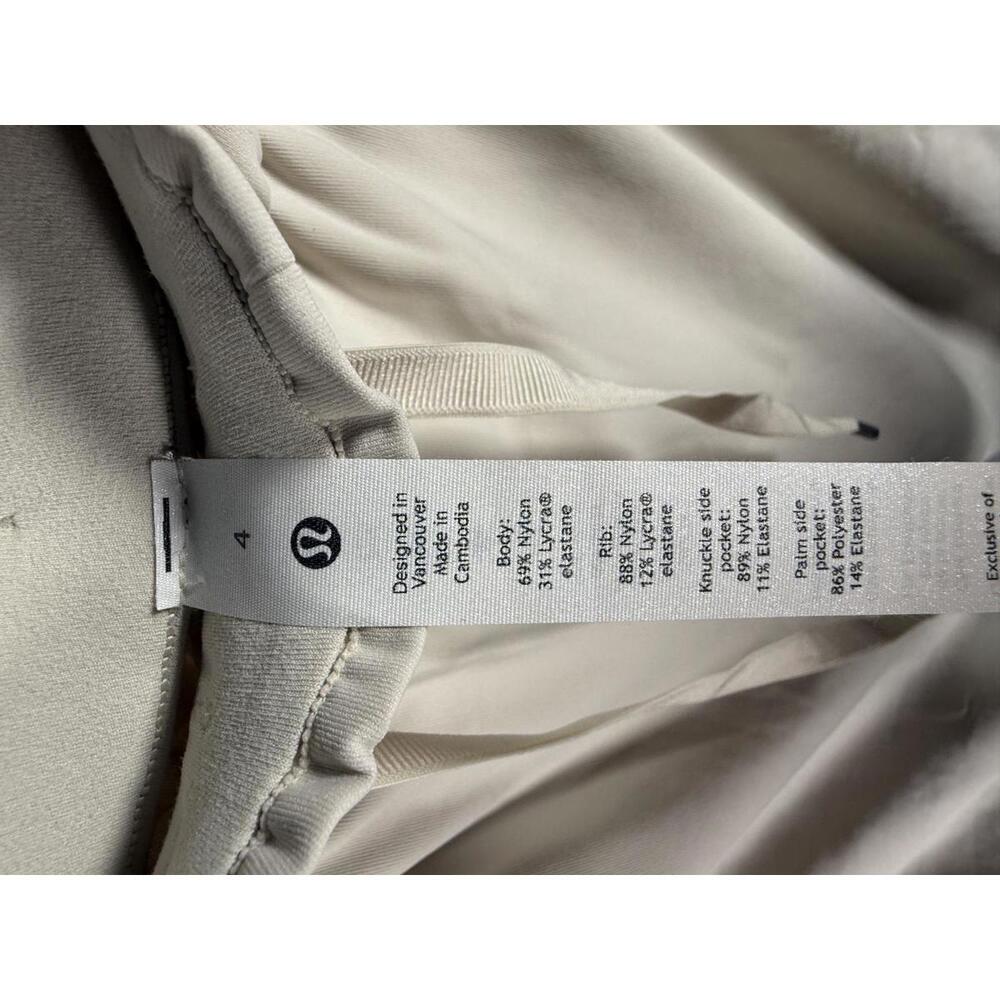 Lululemon Stretch Luxtreme High-Rise Jogger, Size 4 - Picture 9 of 11